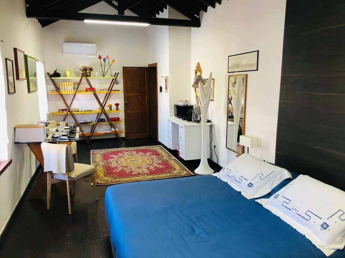 Apartment Il Granaio - Luxury Private Double Room Monserrato Italy